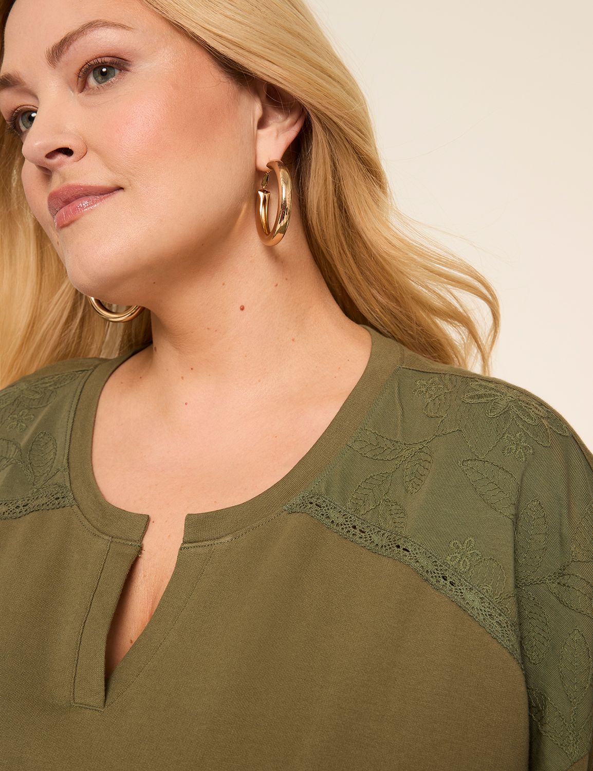 Long Sleeve Notch Neck Raglan Sleev Product Image 4