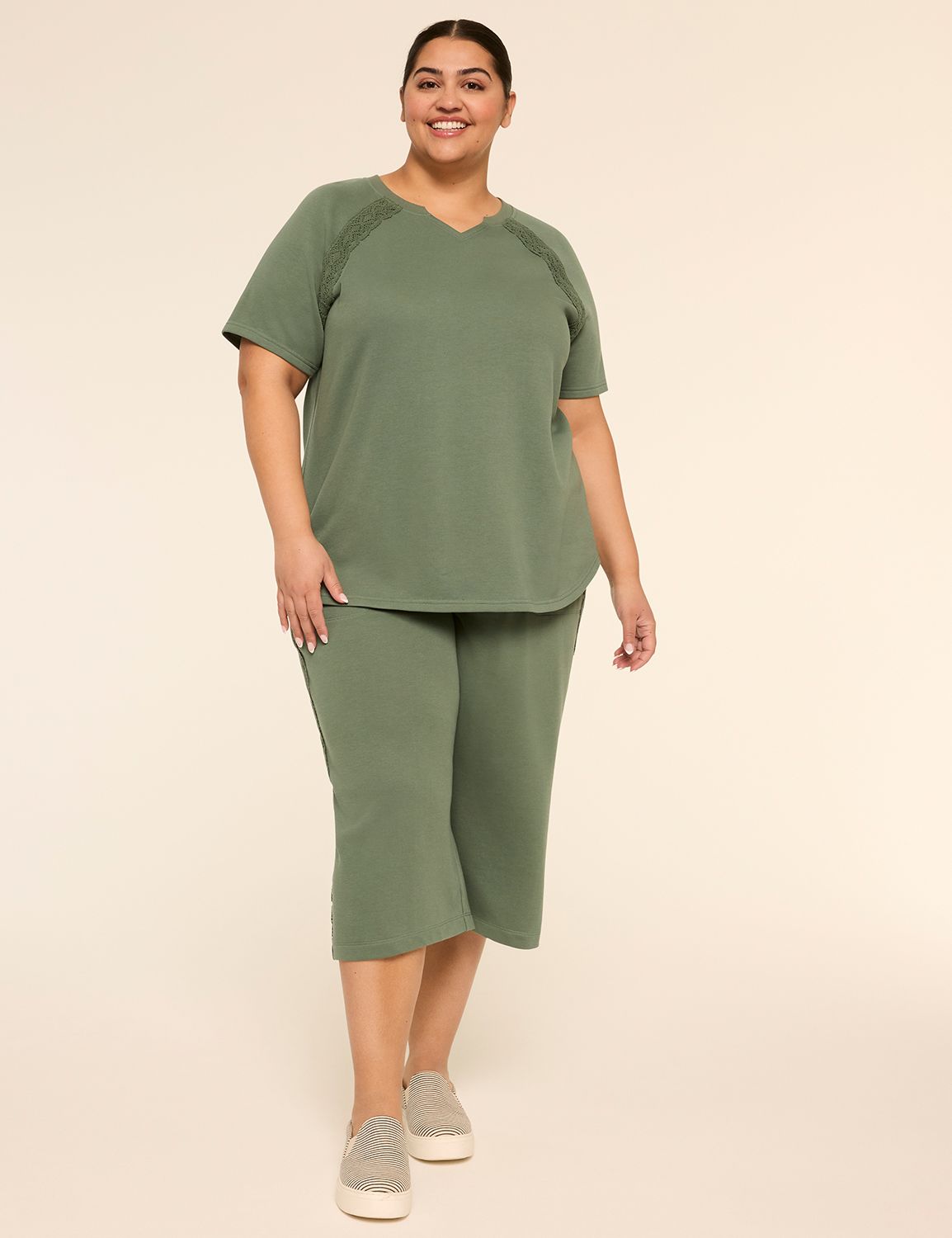 LIVI Elbow Sleeve Notch Neckline Fr Product Image 3
