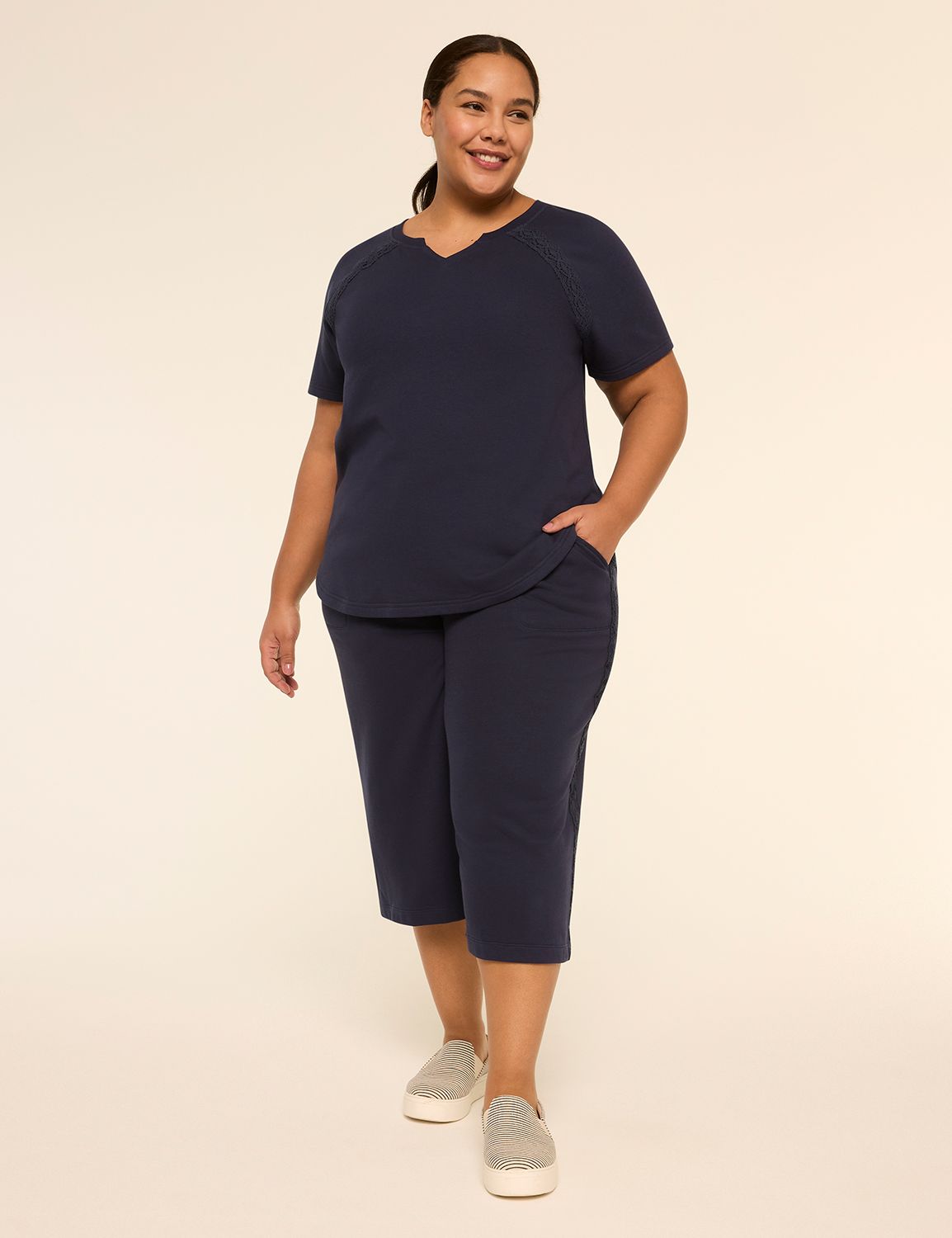 LIVI Elbow Sleeve Notch Neckline Fr Product Image 3