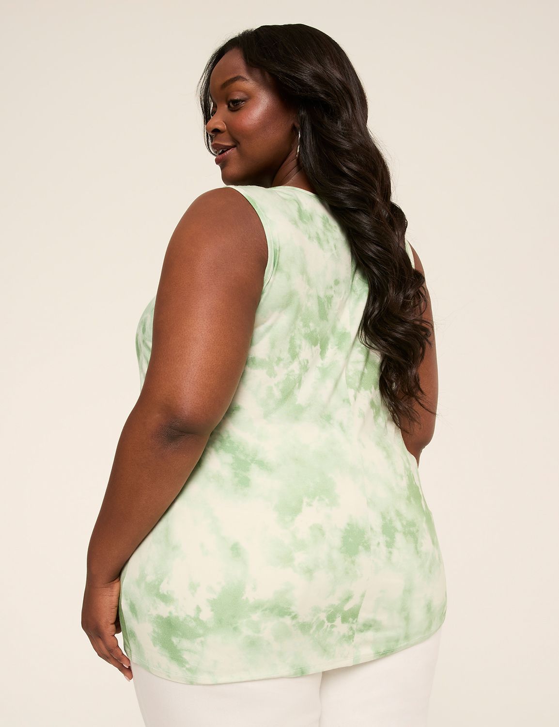 Dreamfeel Scoop-Neck Tank