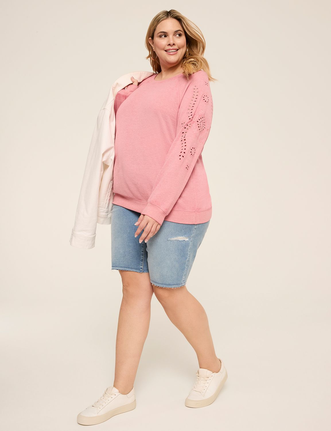 Long Sleeve Crew Neck Raglan Embroi Product Image 3