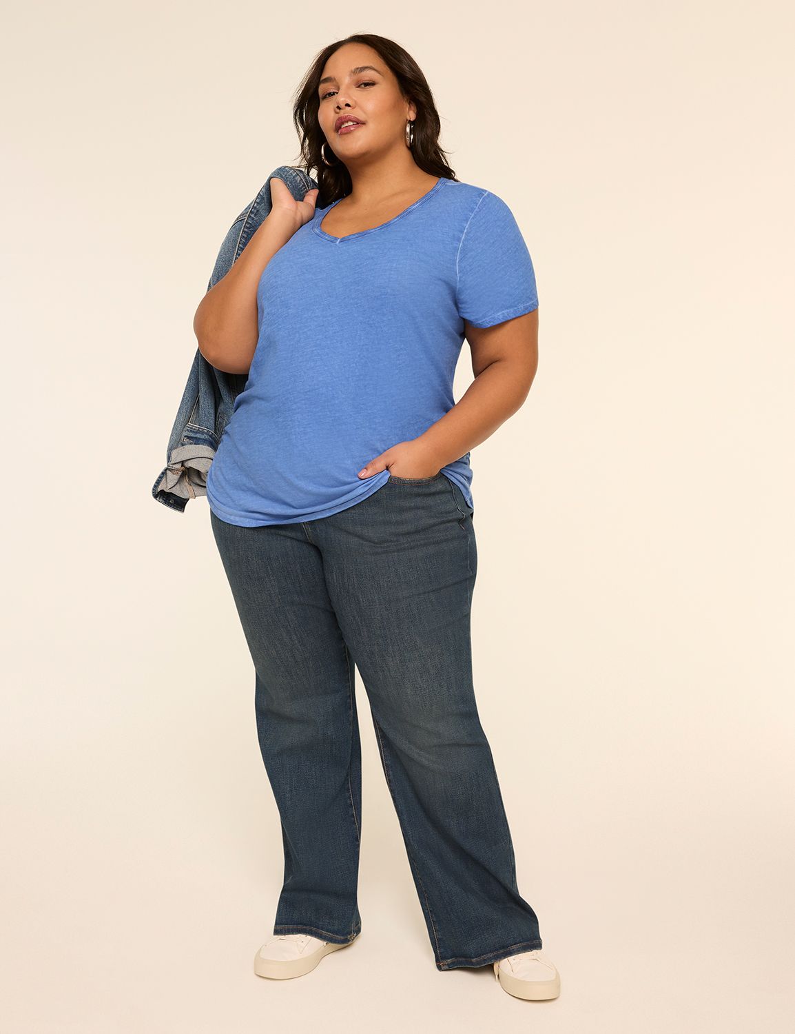 NEW Short Sleeve V-Neck Side Ruched Product Image 3