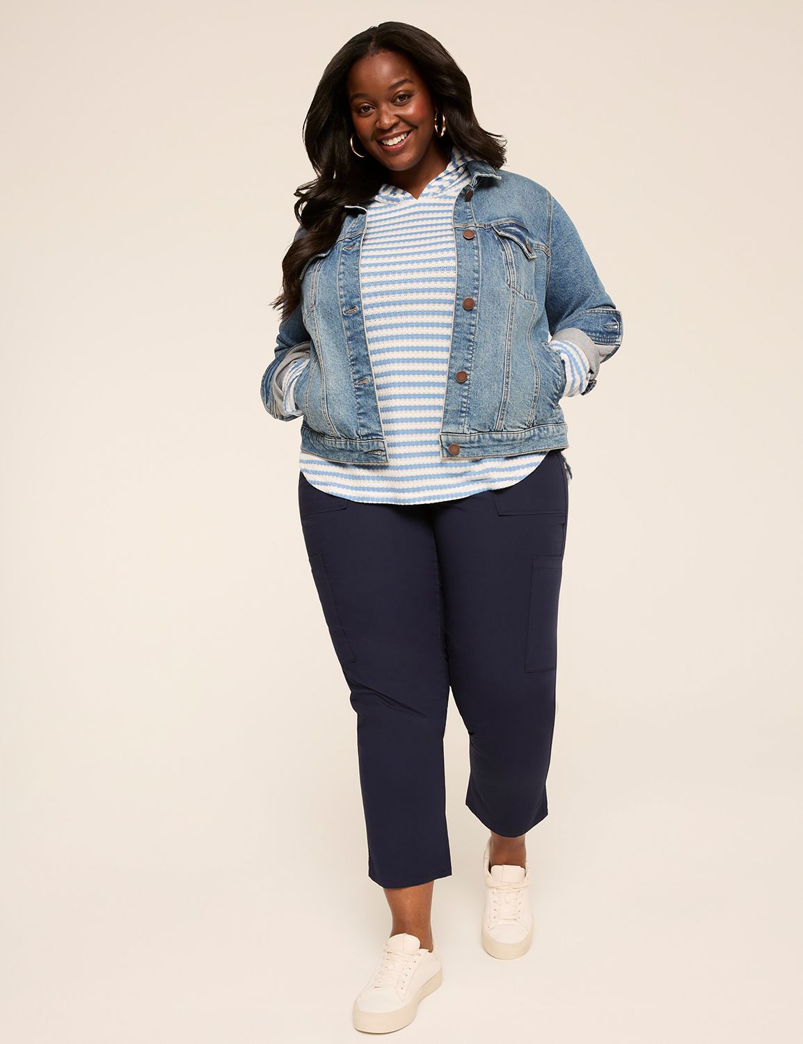 Long Sleeve Striped Scoop Hem Hoodi Product Image 3