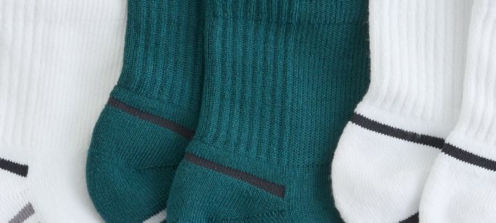 Lemon Powder Stripe Quarter Crew Socks