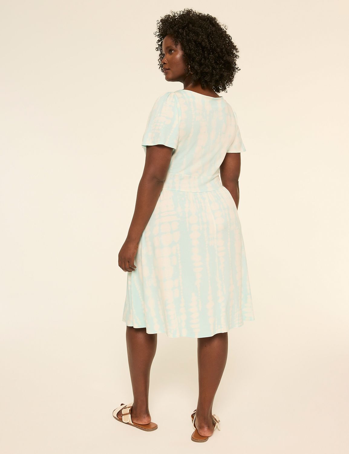 Flutter-Sleeve Short Dress