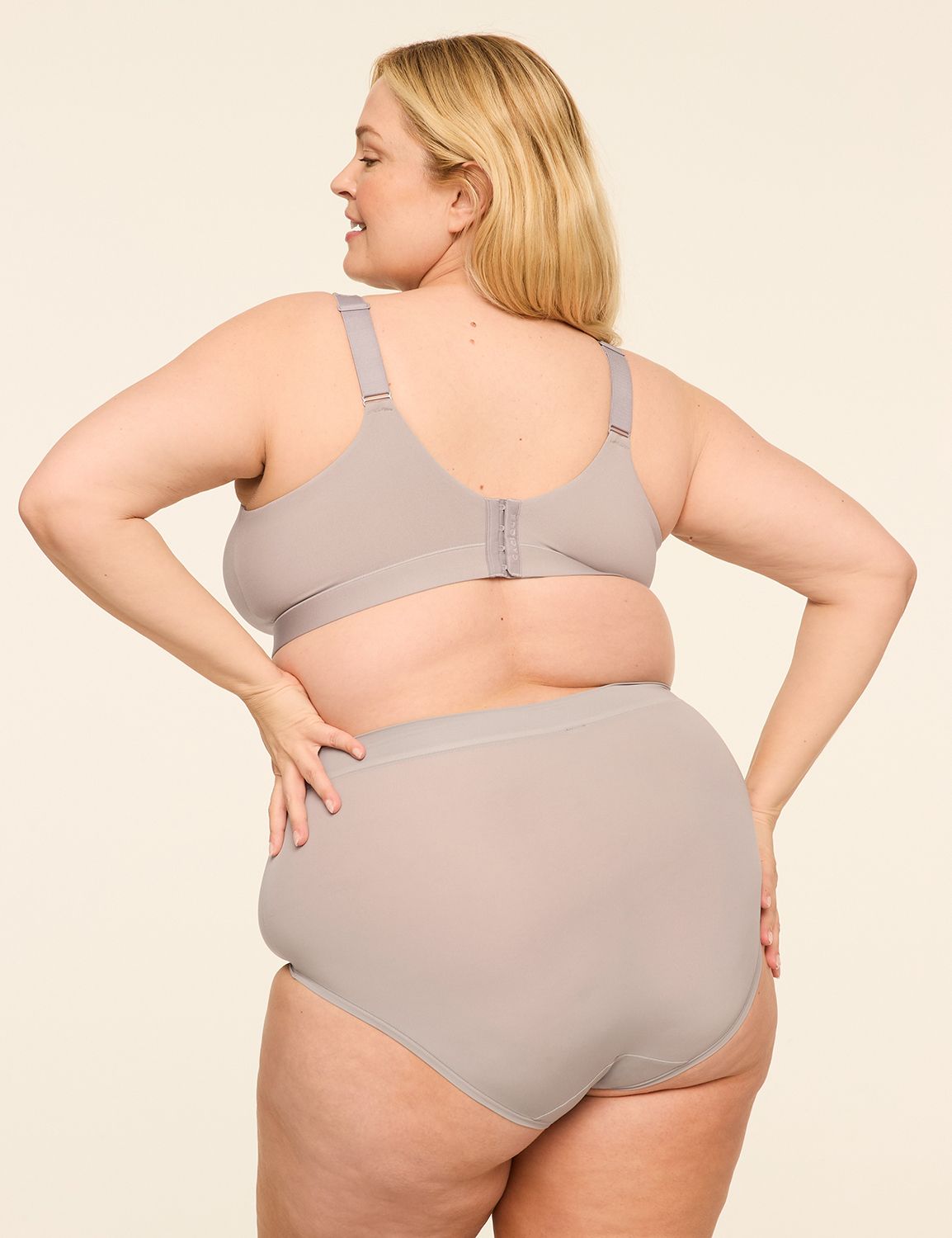 Comfort Bliss&reg; Lightly Lined No-Wire Bra