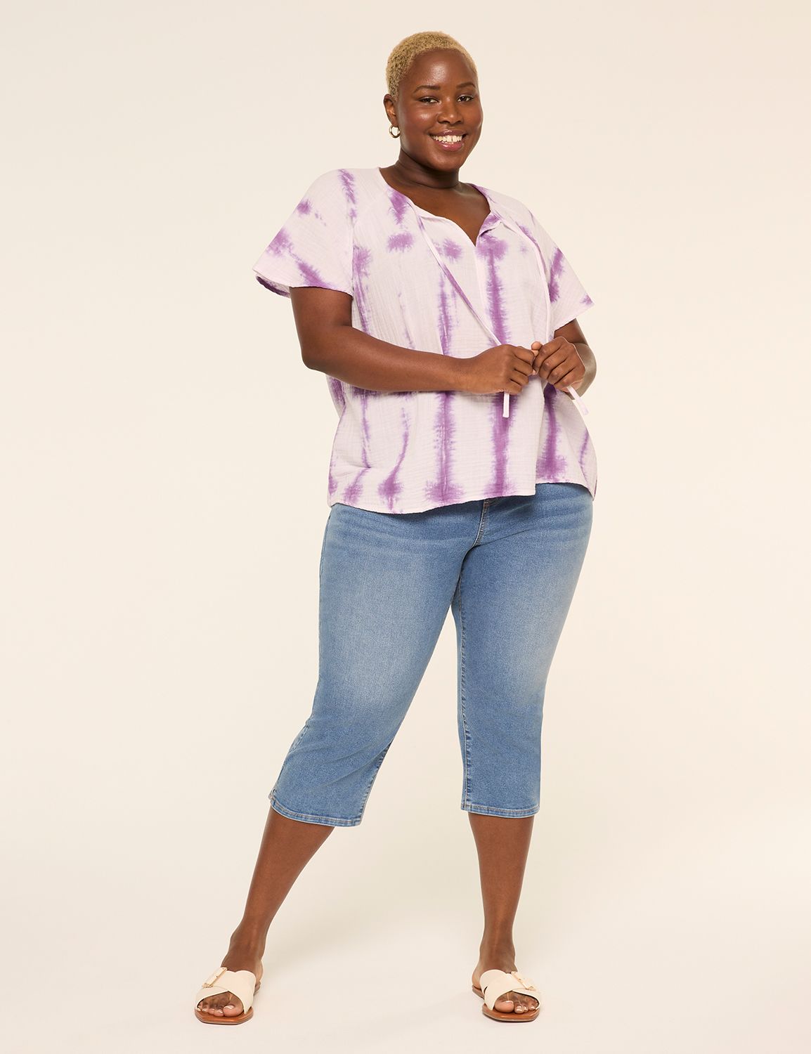 Classic Raglan SS Flutter Split Nec Product Image 3