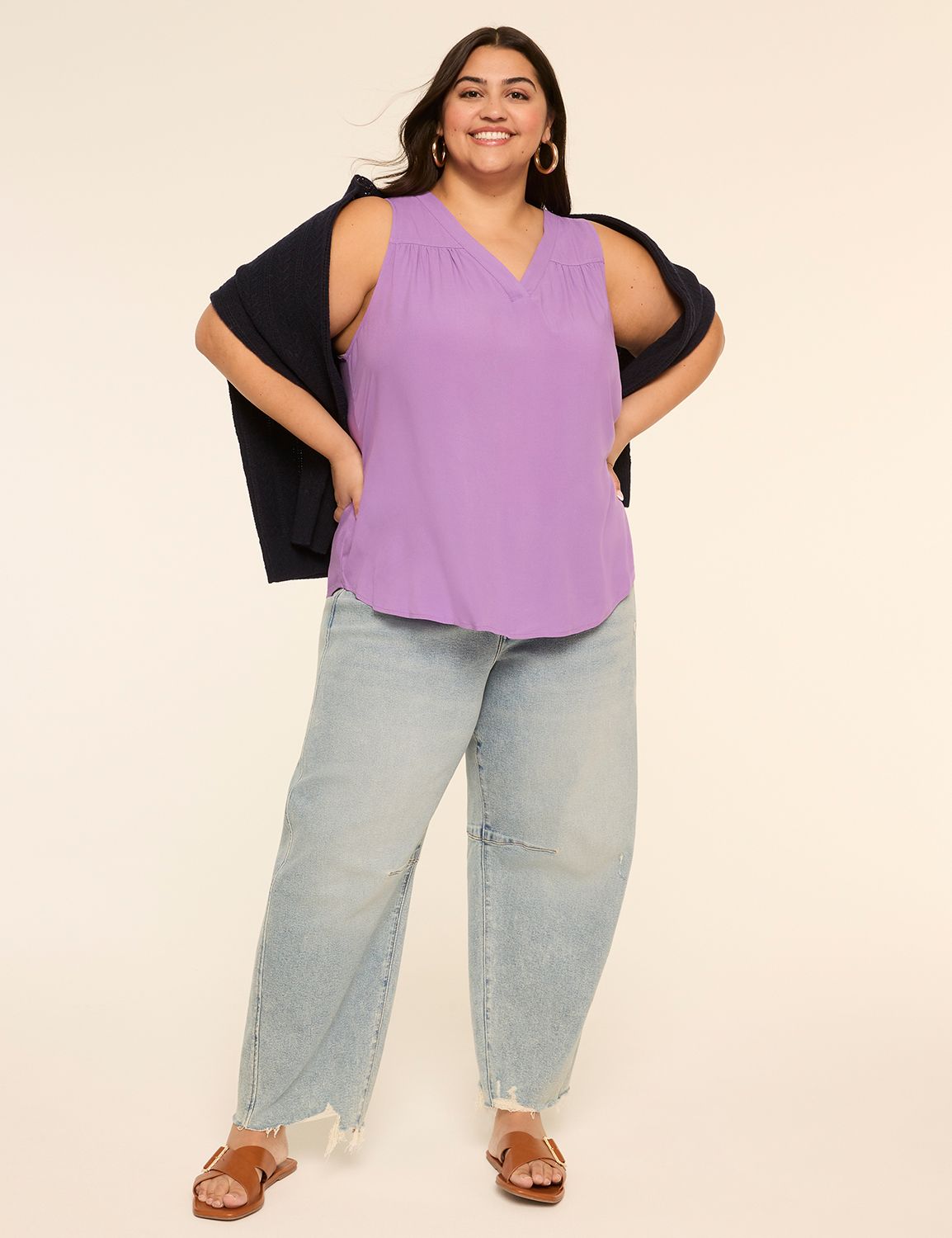 Classic Sleeveless V-Neck Tank 1149 Product Image 3