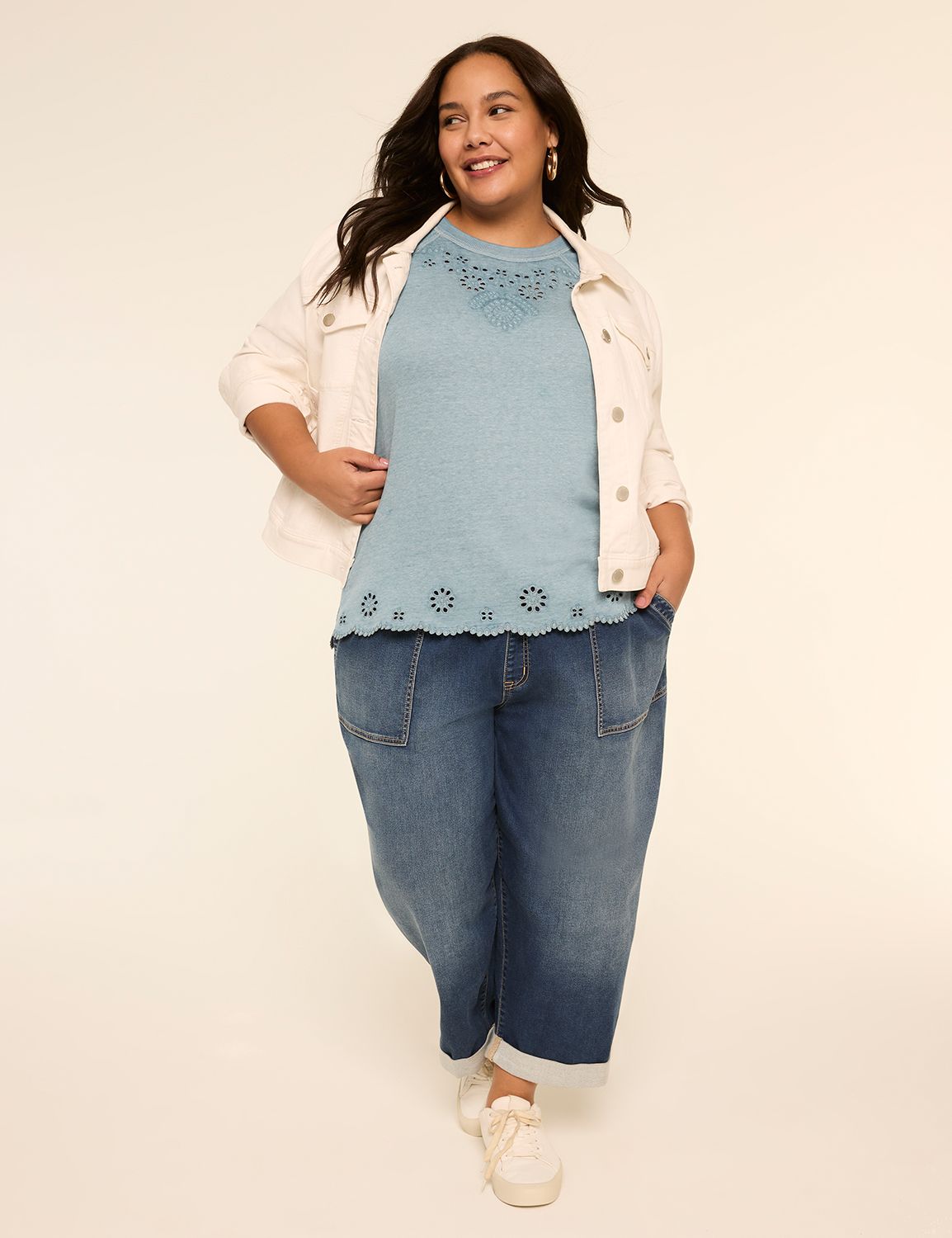 Short Sleeve Raglan Crew Neck Embro Product Image 3