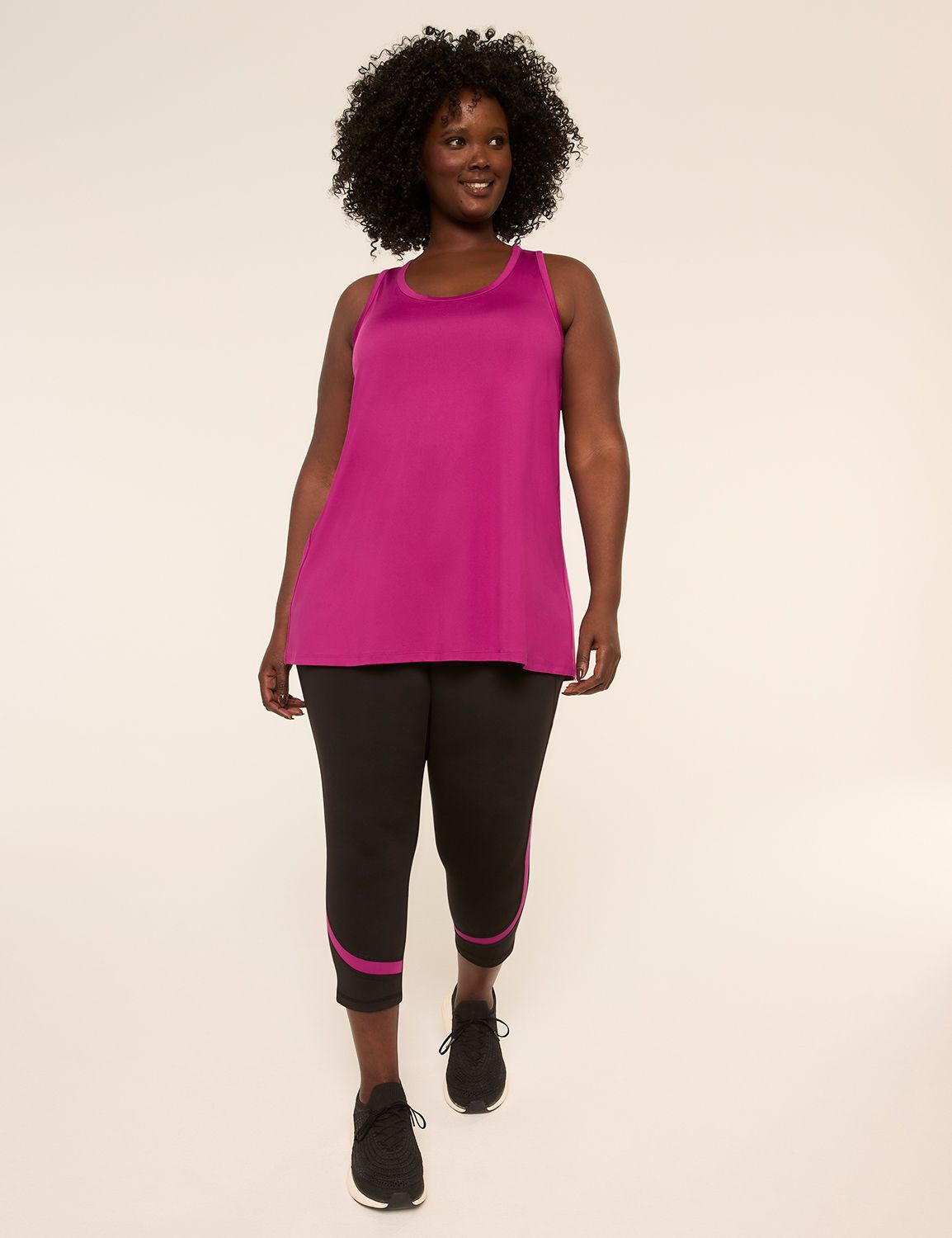 LIVI Sleeveless Scoop Neckline Wick Product Image 3