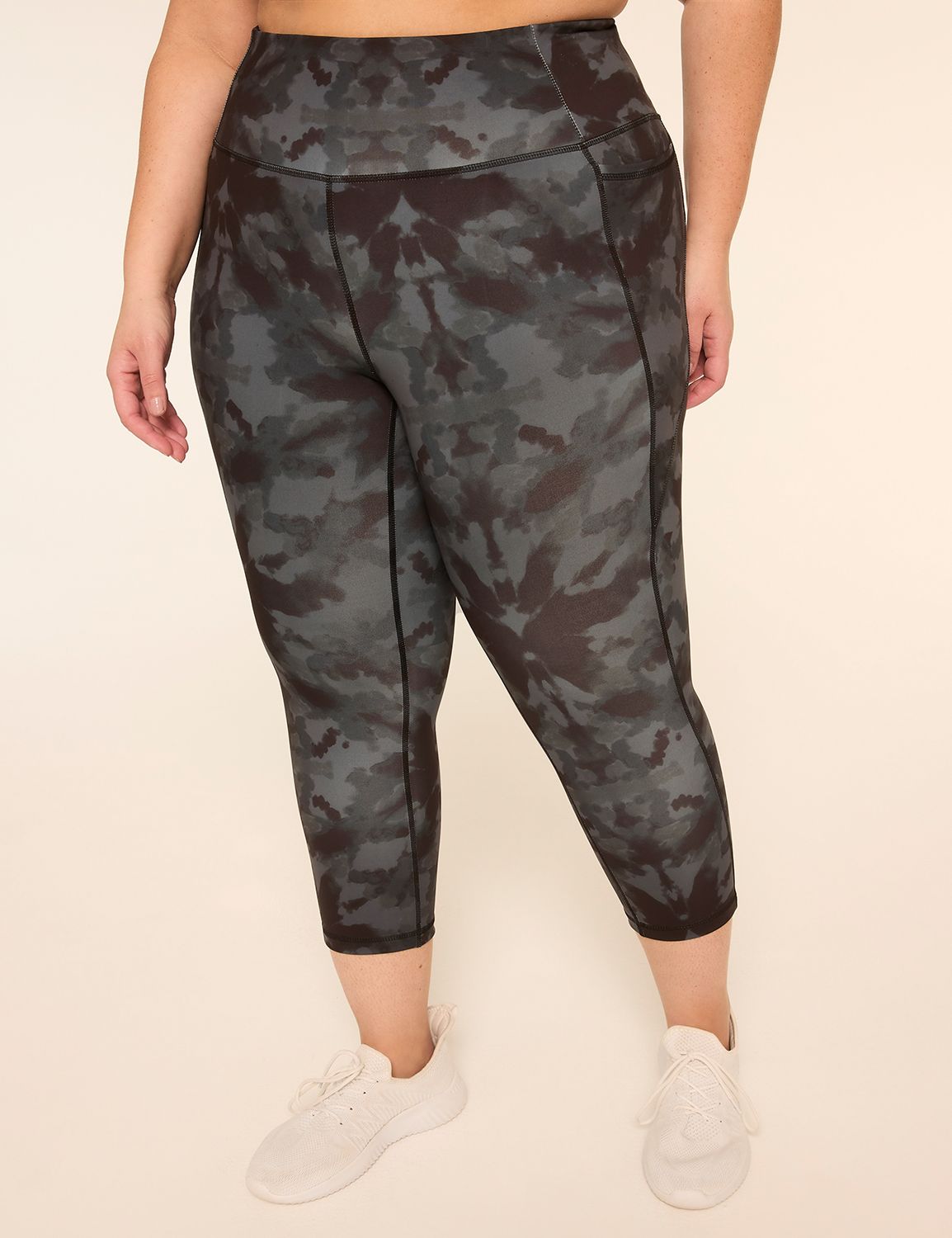 LIVI Go-Getter Wicking 21" Capri Legging