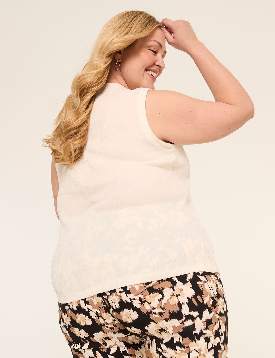 Sleeveless Crinkle Wrap Top
