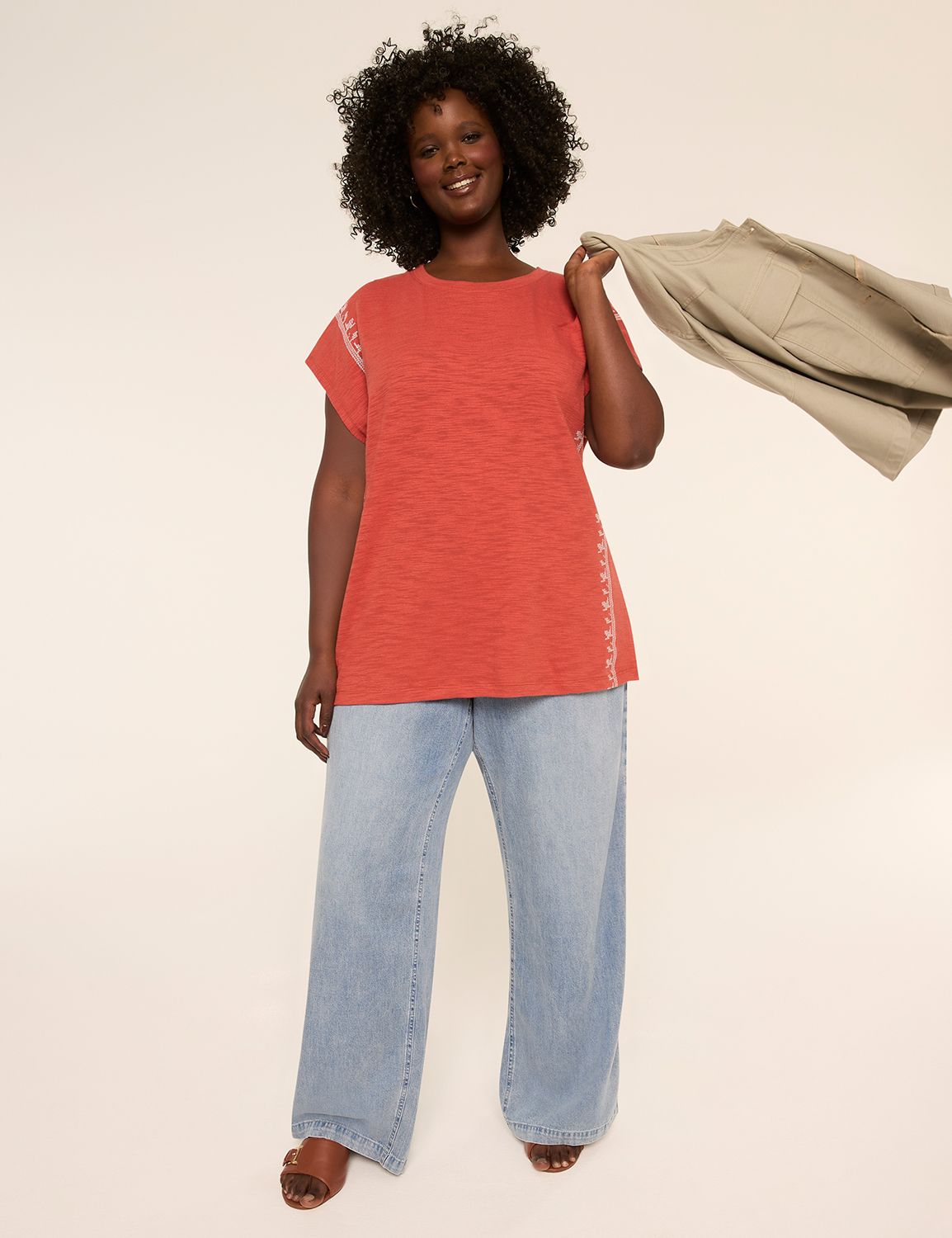 Dolman Short Sleeve Crew Neck Embro Product Image 3