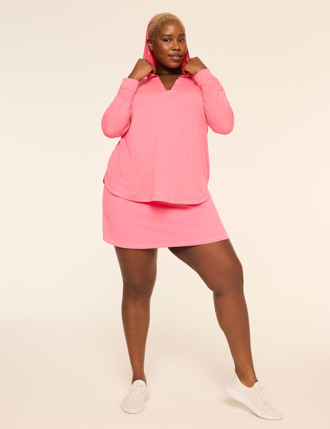 LIVI Long Sleeve Mid VNeck Livi Sof Product Image 3