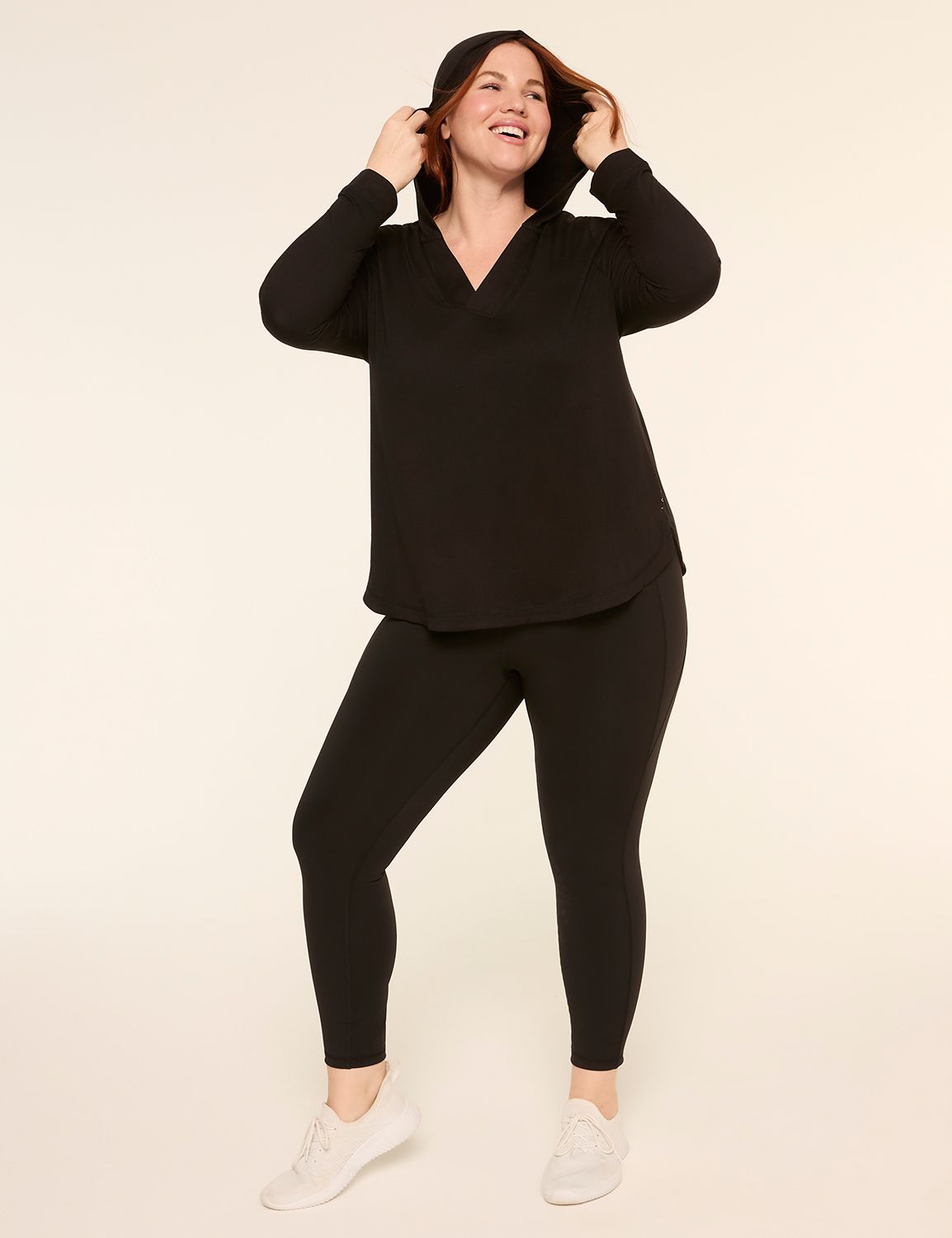 LIVI Long Sleeve Mid VNeck Livi Sof Product Image 3