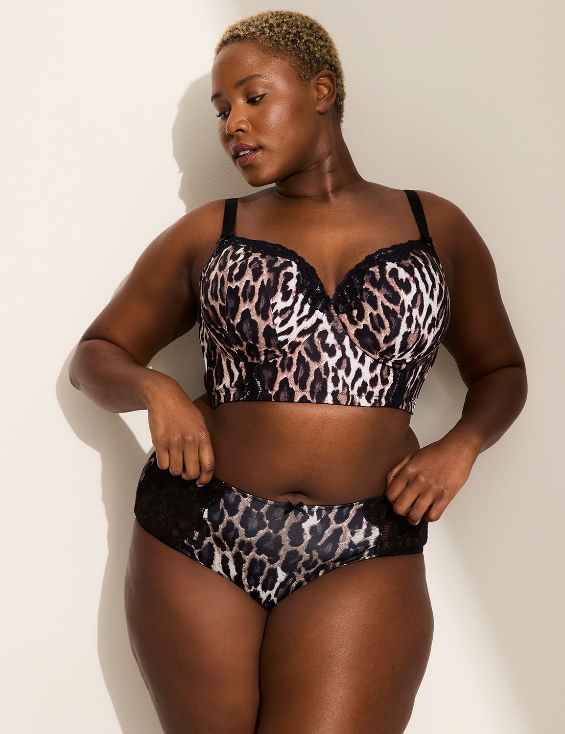 Lightly Lined Longline Balc 1148732 Product Image 4