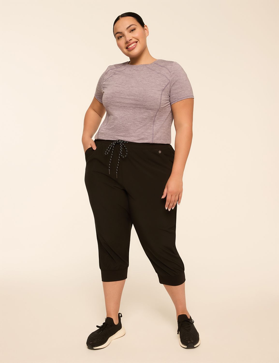 LIVI Short Sleeve Crew Neckline Wic Product Image 3