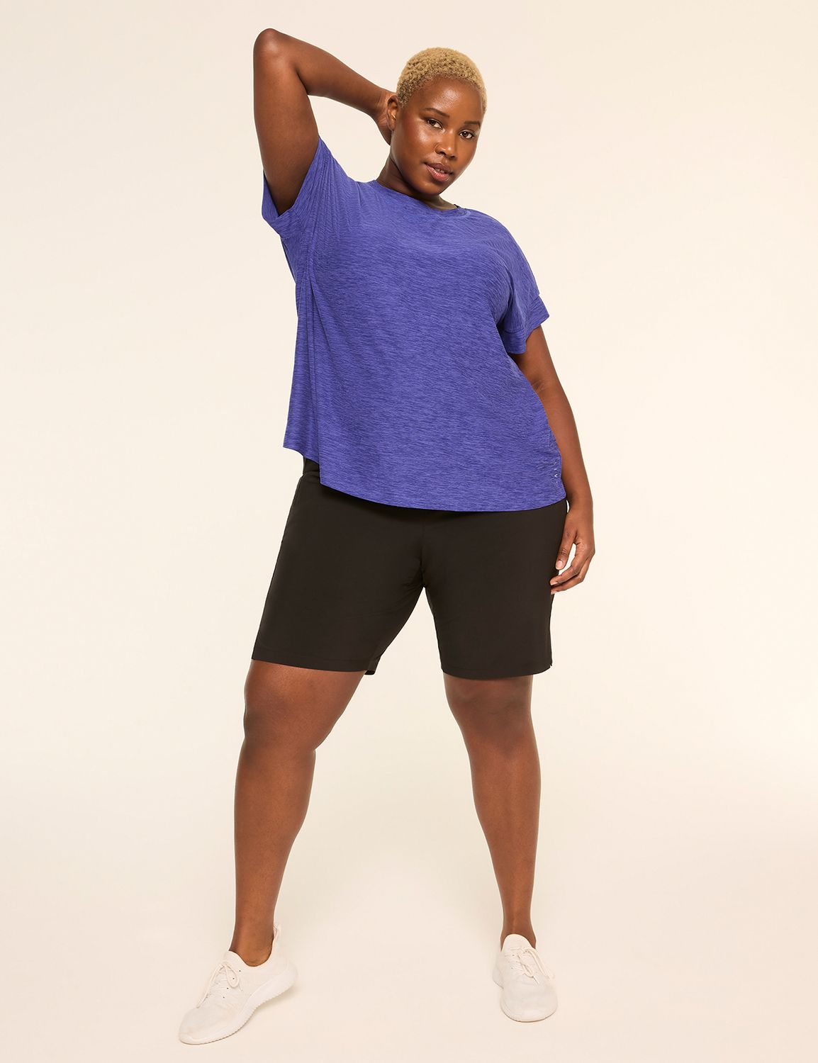 LIVI Short Sleeve Crew Neckline Liv Product Image 3
