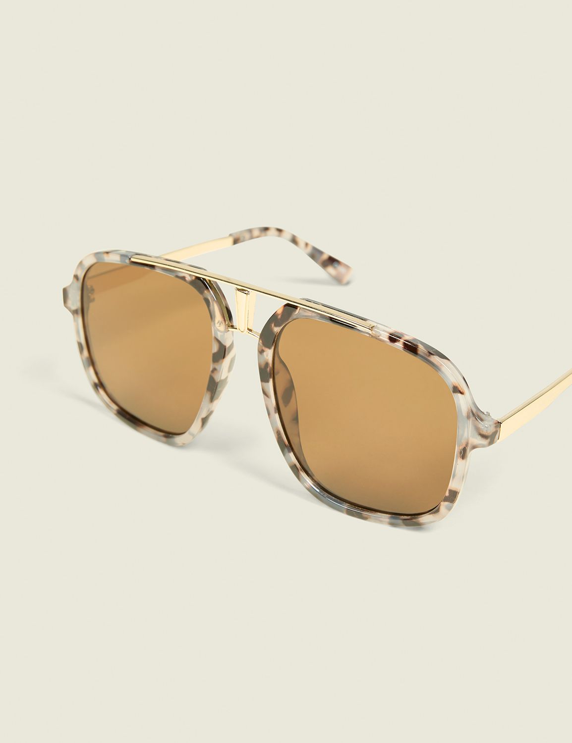 Oversized Tortoiseshell Aviator Sunglasses
