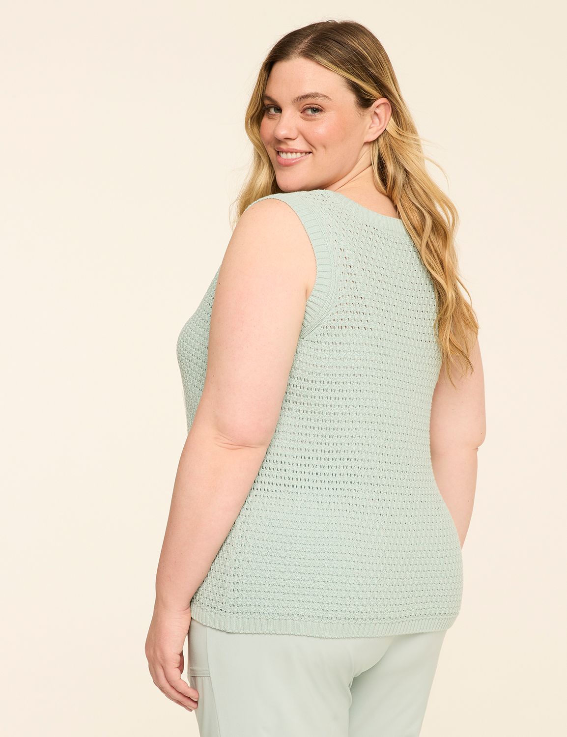LIVI Textured Sweater Tank