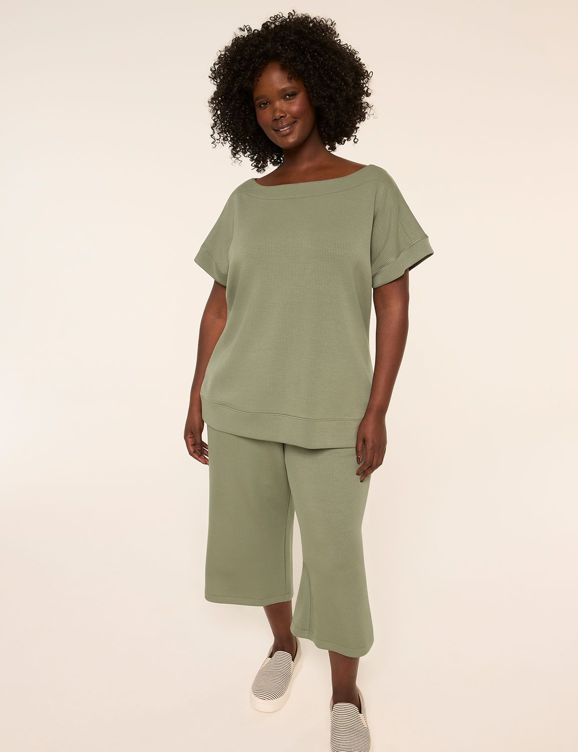 LIVI Short Sleev Boat Neckline Jour Product Image 3