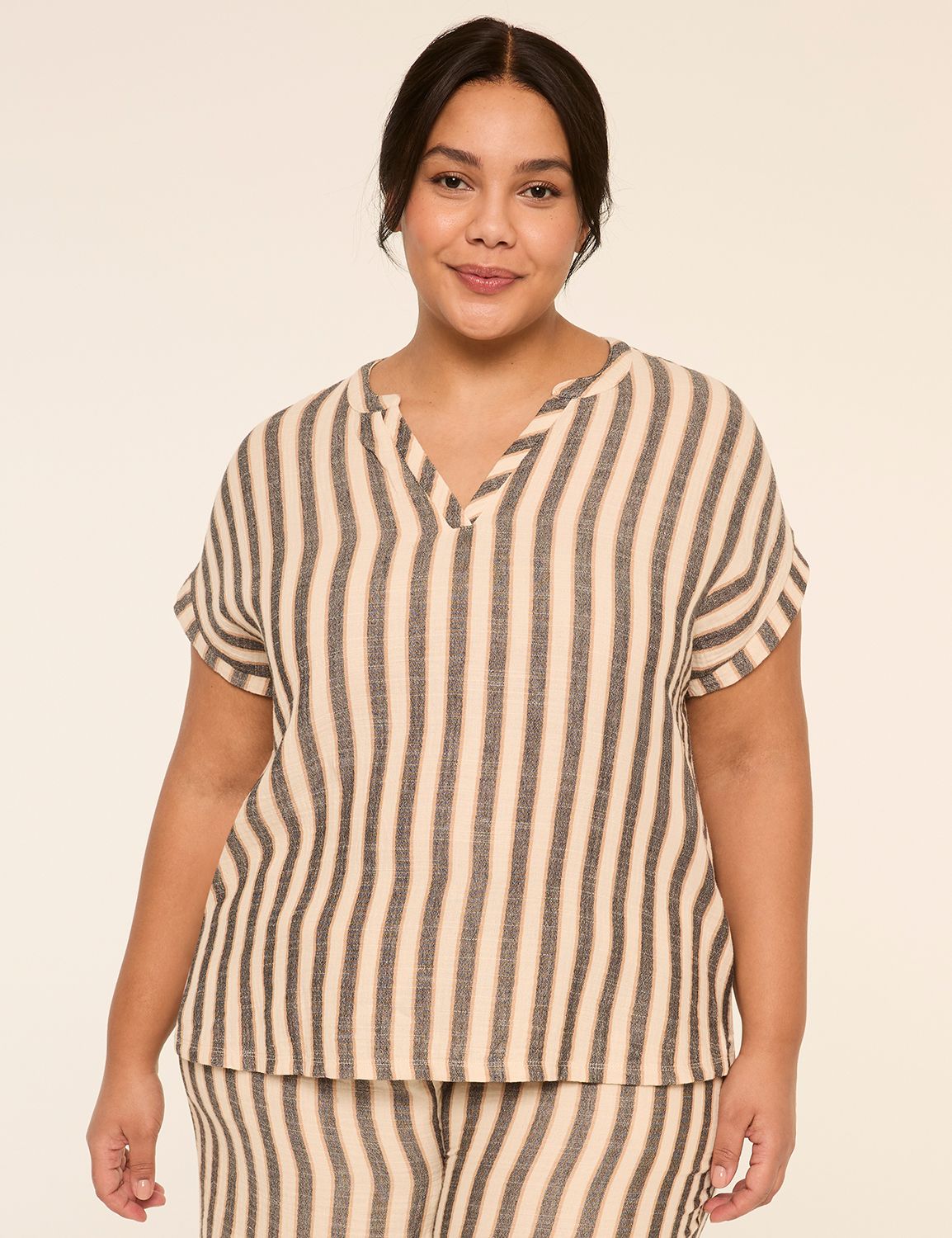 LIVI Notch-Neck Gauze Top