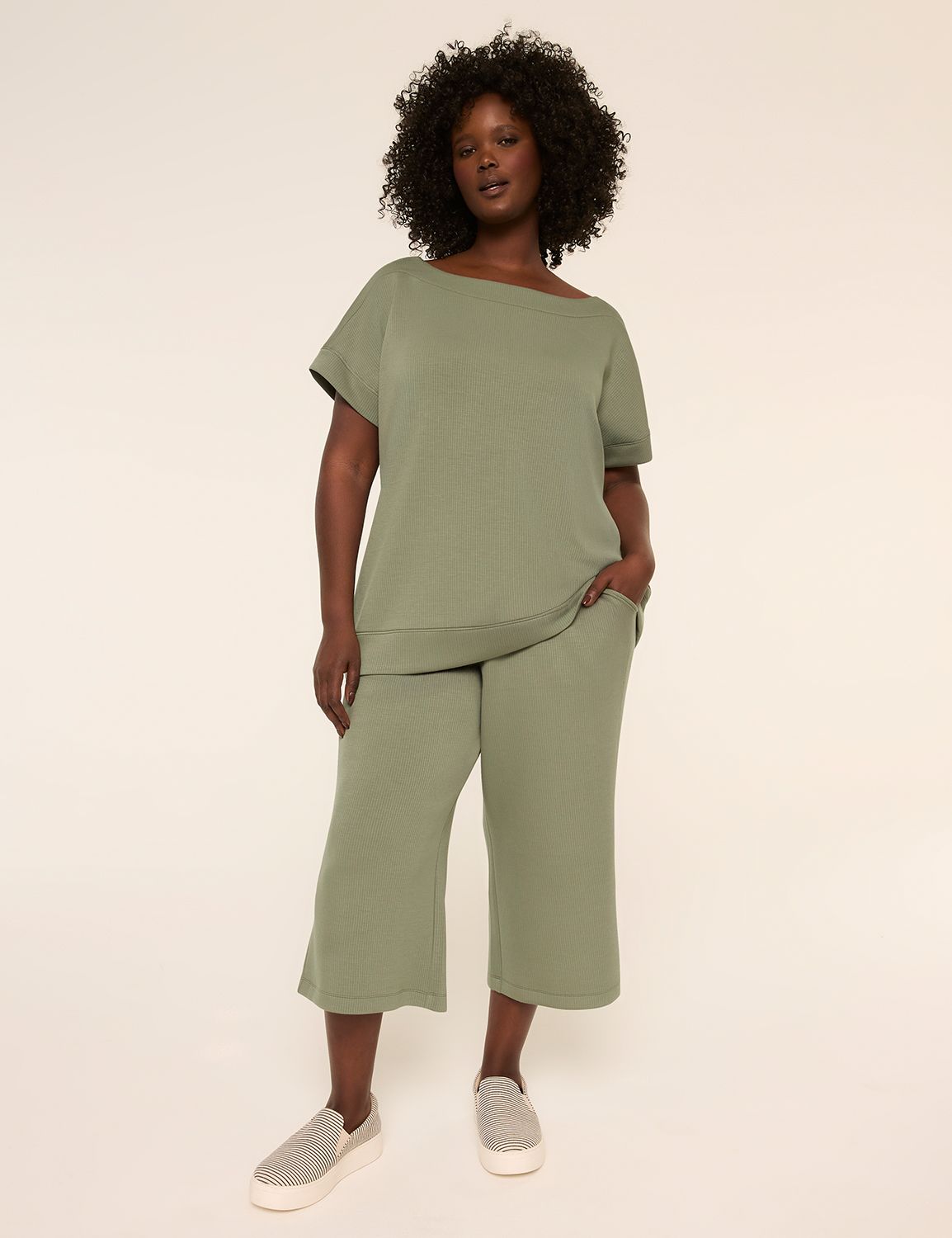 LIVI Mid Rise Journey Crop Length R Product Image 3