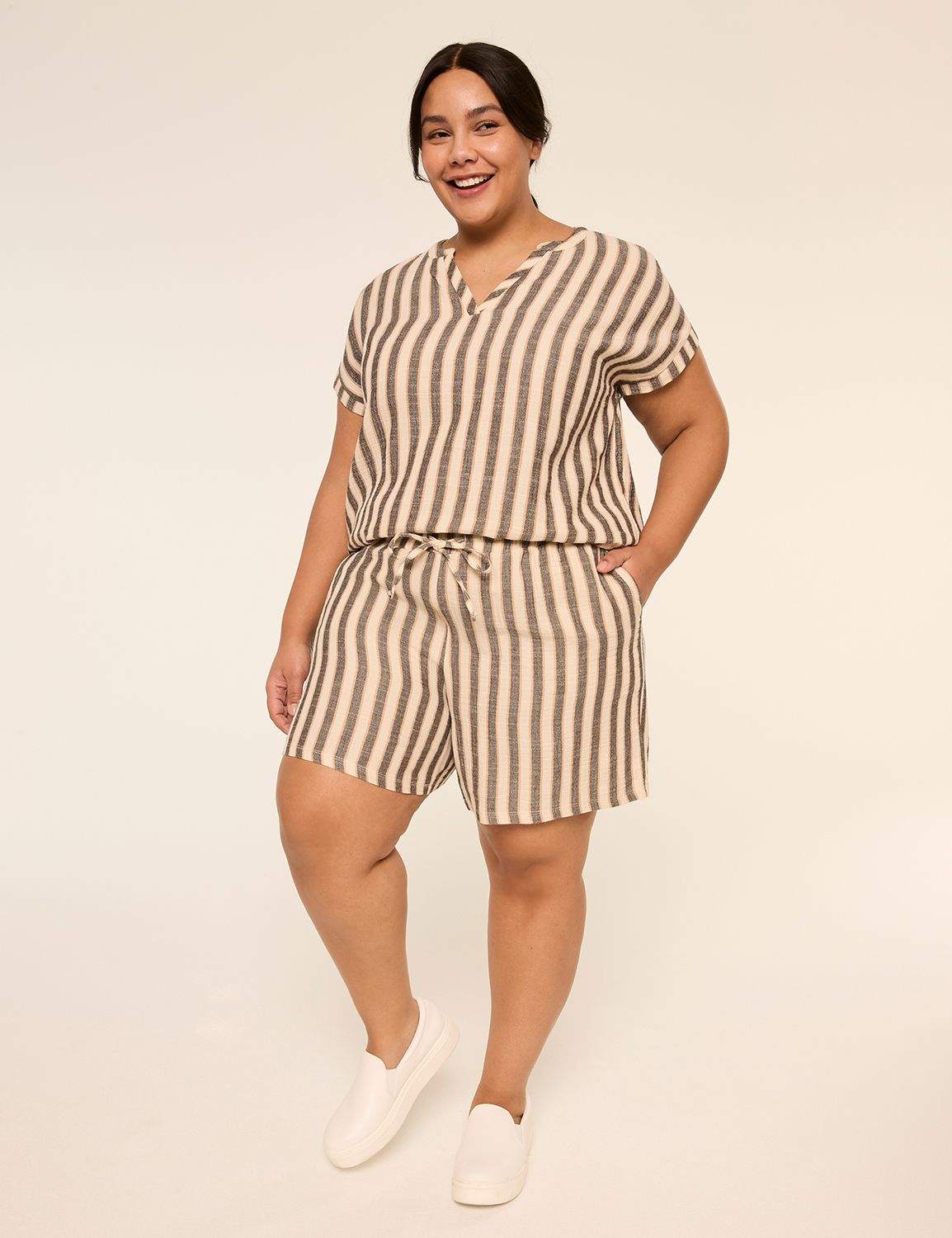 LIVI Mid Rise Gauze Short S 1150501 Product Image 3