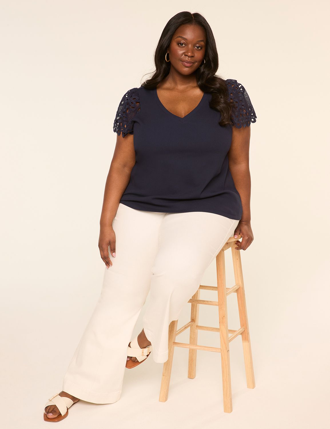 Short Novelty Woven Sleeve V Neck R Product Image 3