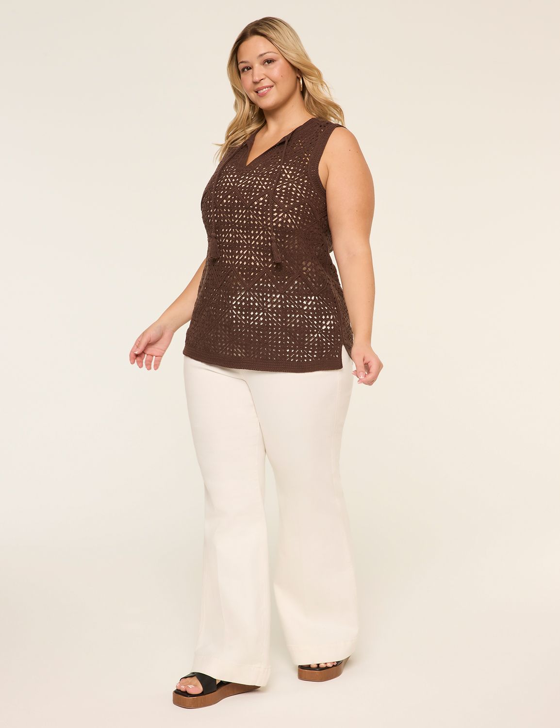 Classic Sleeveless Sweater Tank 115 Product Image 3