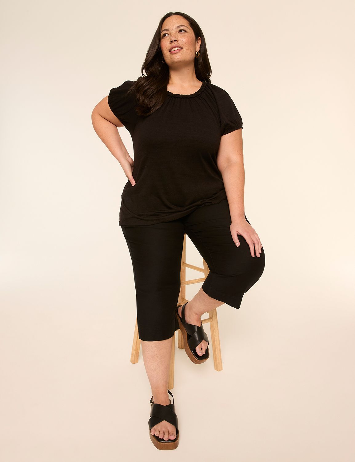 Raglan Short Sleeve Smocked Cuff Br Product Image 3