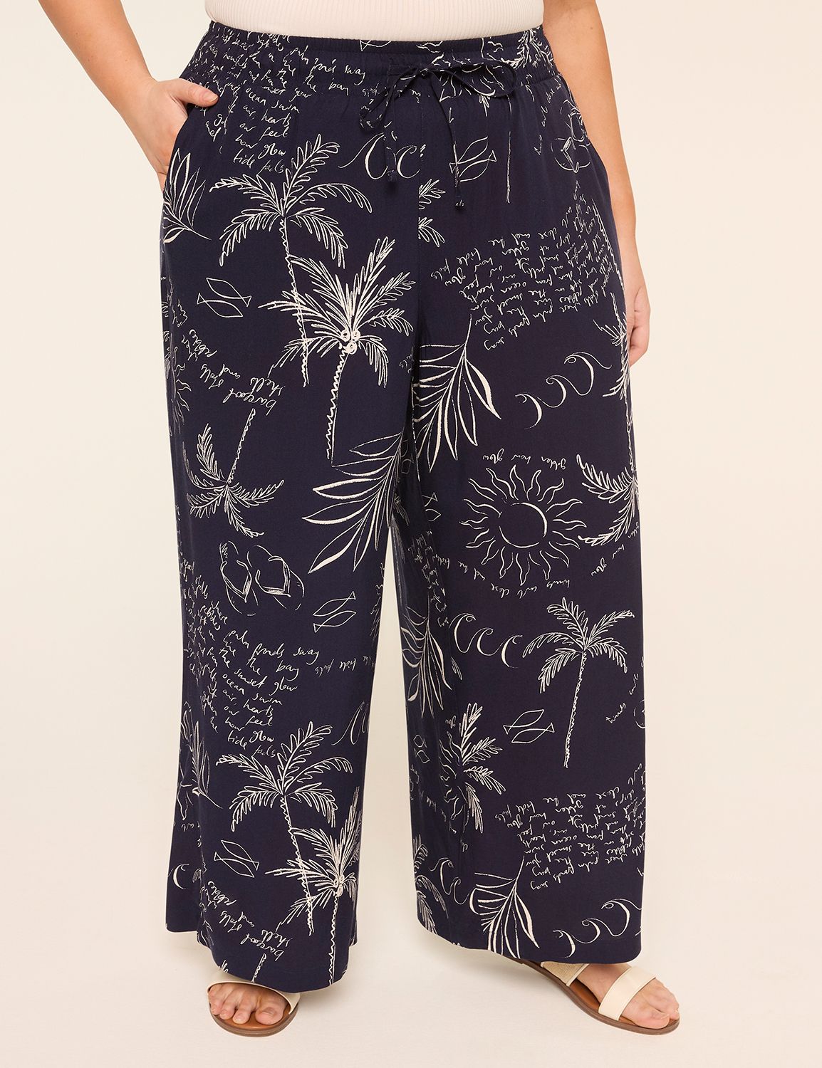 Printed Pull-On Flowy Wide Leg Pant