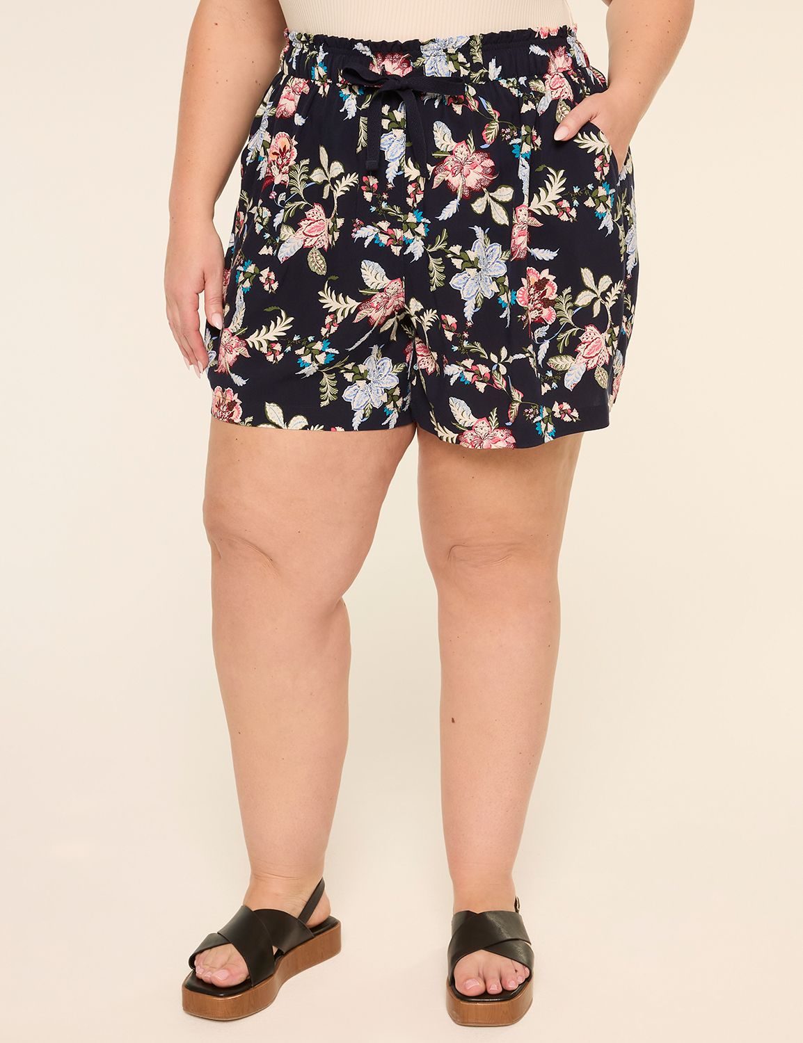 Printed Pull-On Flowy Short