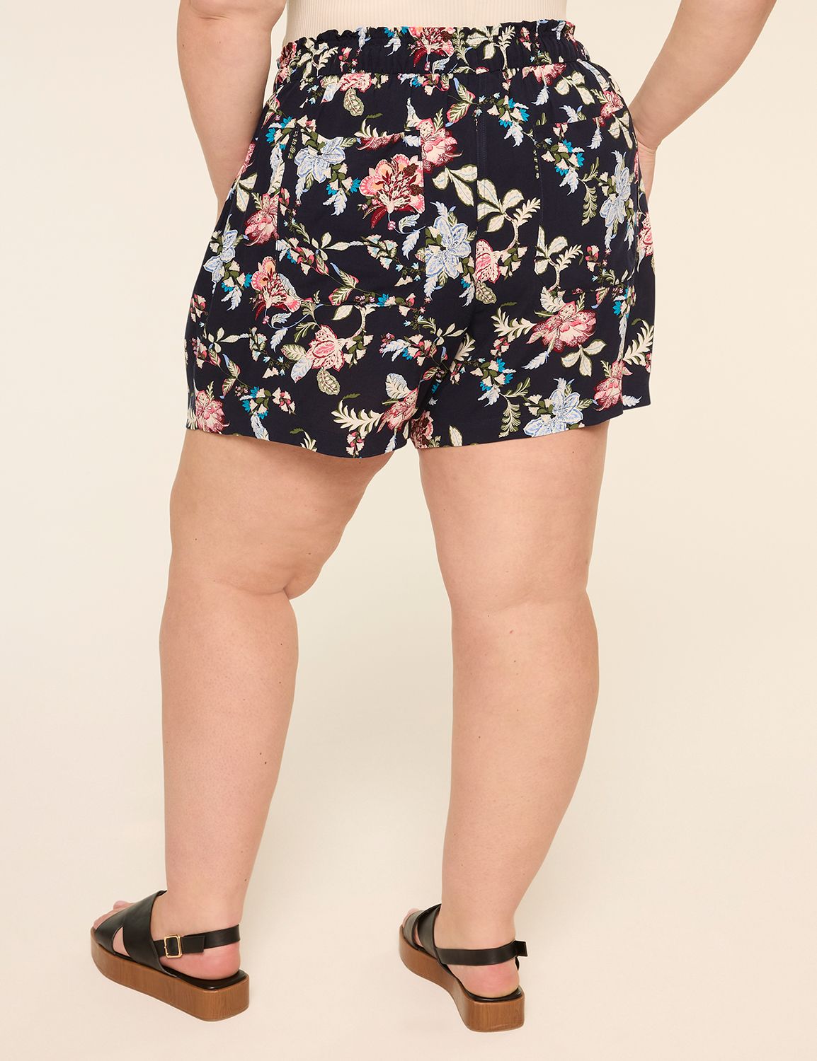 Printed Pull-On Flowy Short