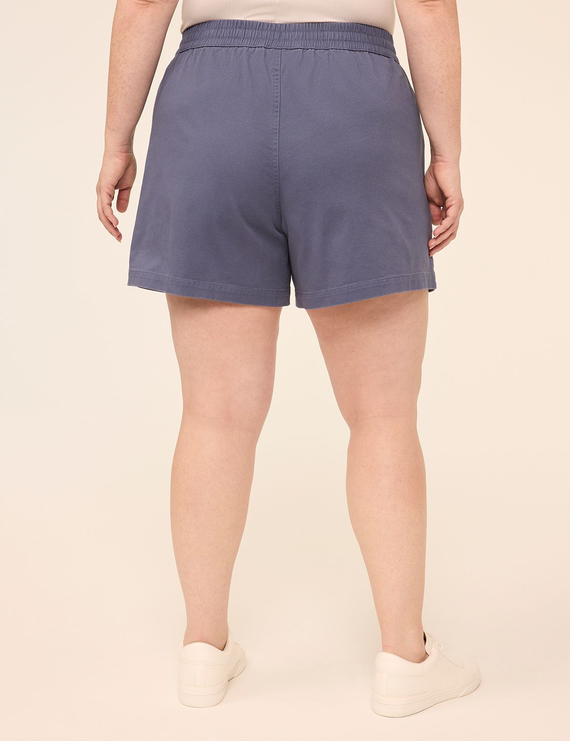 Pull-On High Rise Easy Short