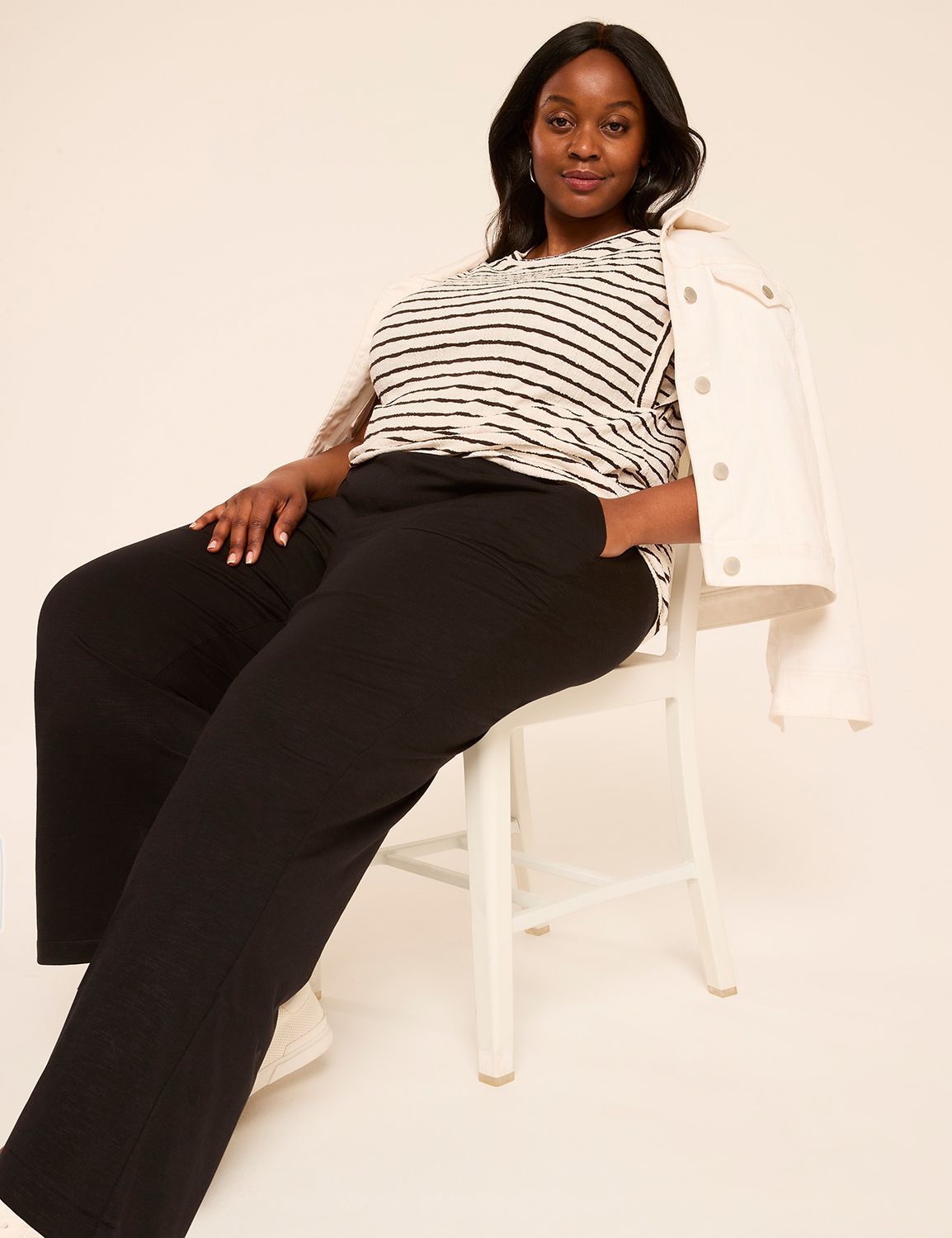 Short Sleeve Gusseted Dolman Crew N Product Image 3