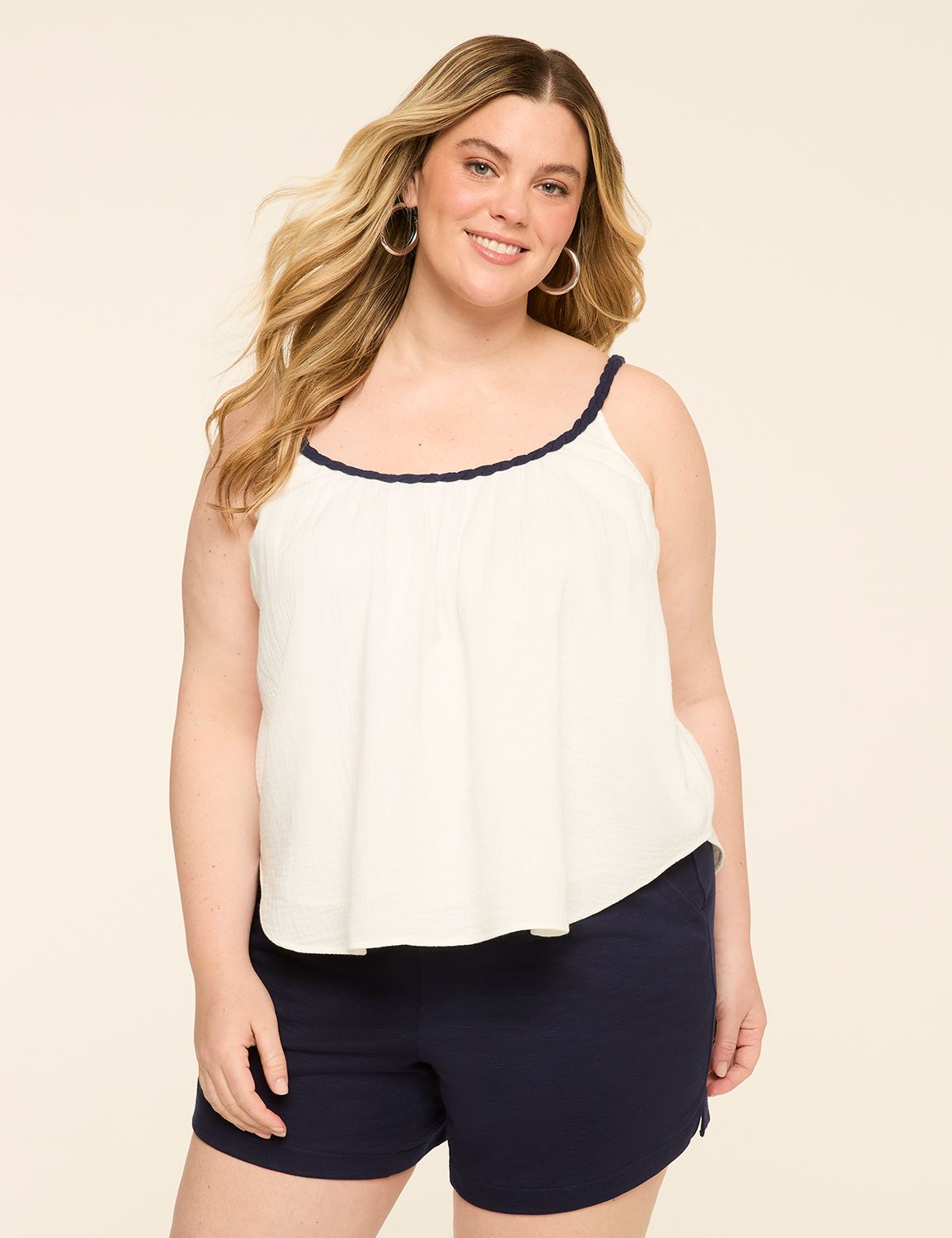 Swing Scoop Neck Tank 1150869 Product Image 1