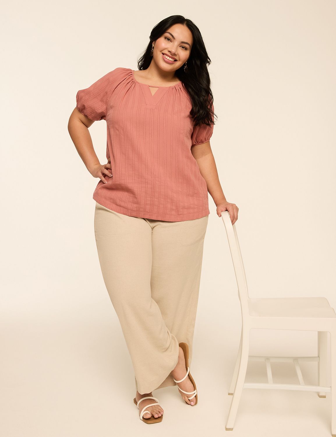Classic Scoop Neck Short Puff Sleev Product Image 3
