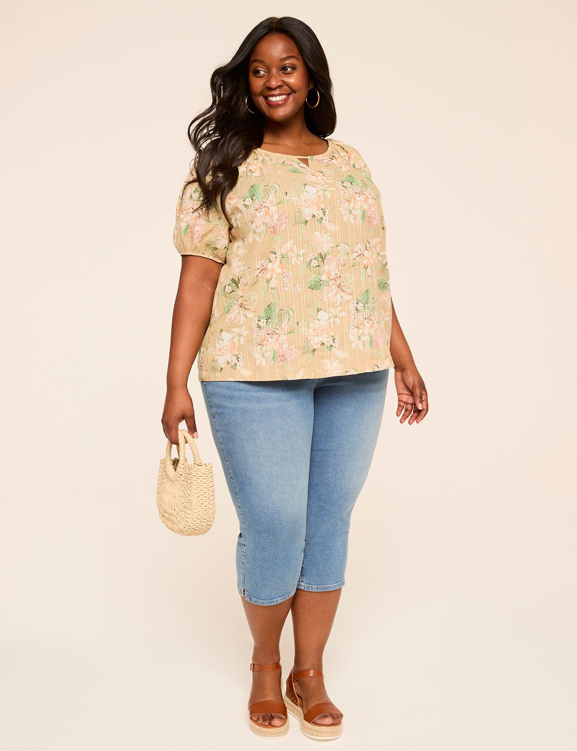 Classic Scoop Neck Short Puff Sleev Product Image 3