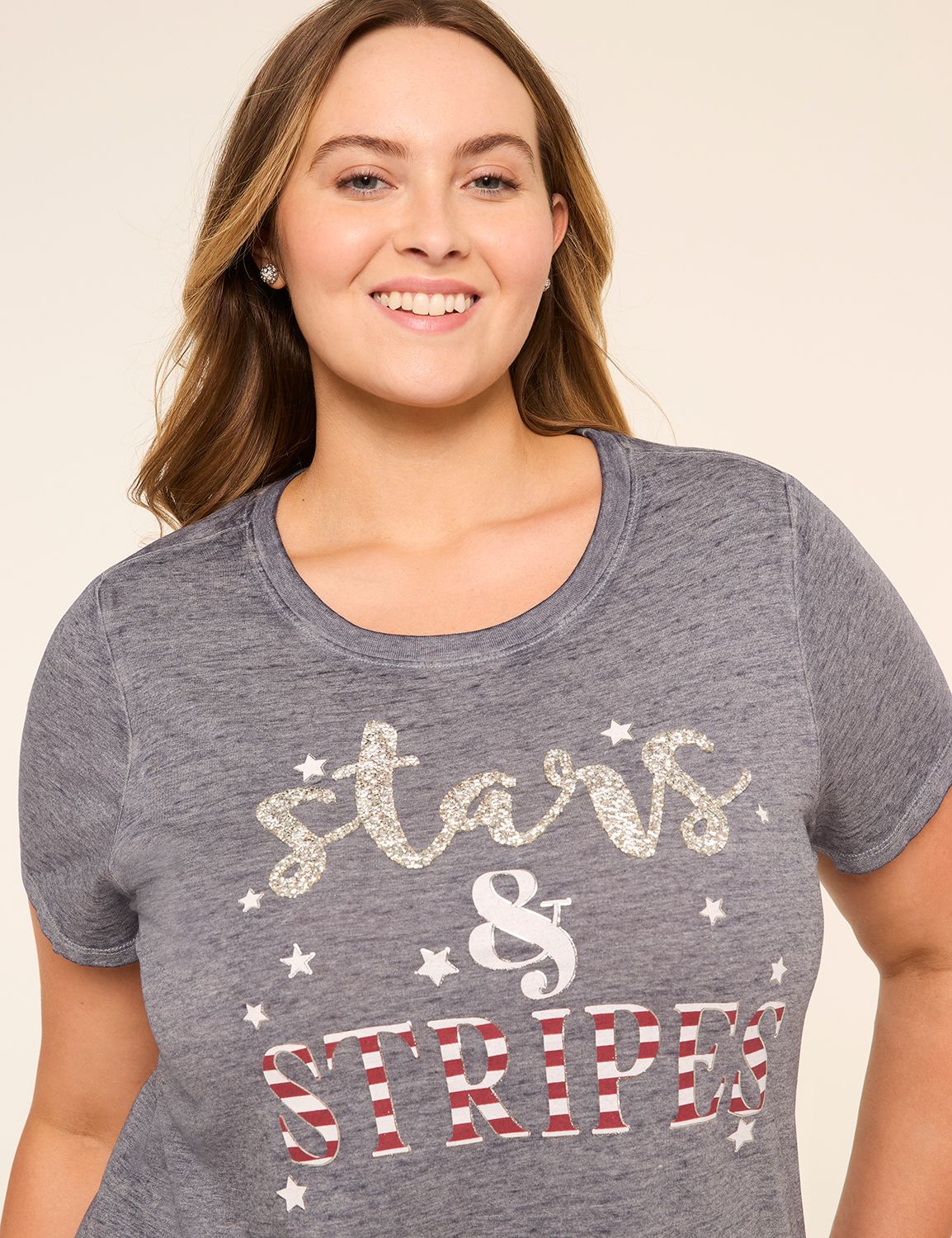 Short Sleeve Crew Neck w/ a Curved Product Image 4