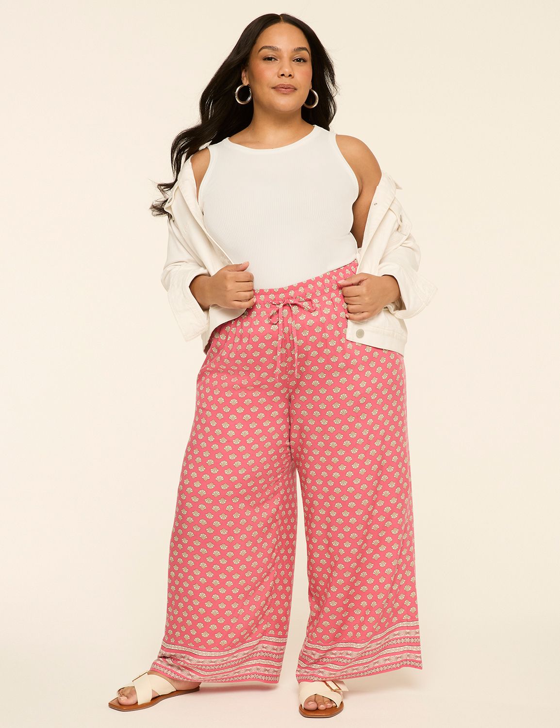 Pull-On Mid Rise Woven Flowy Wide L Product Image 4