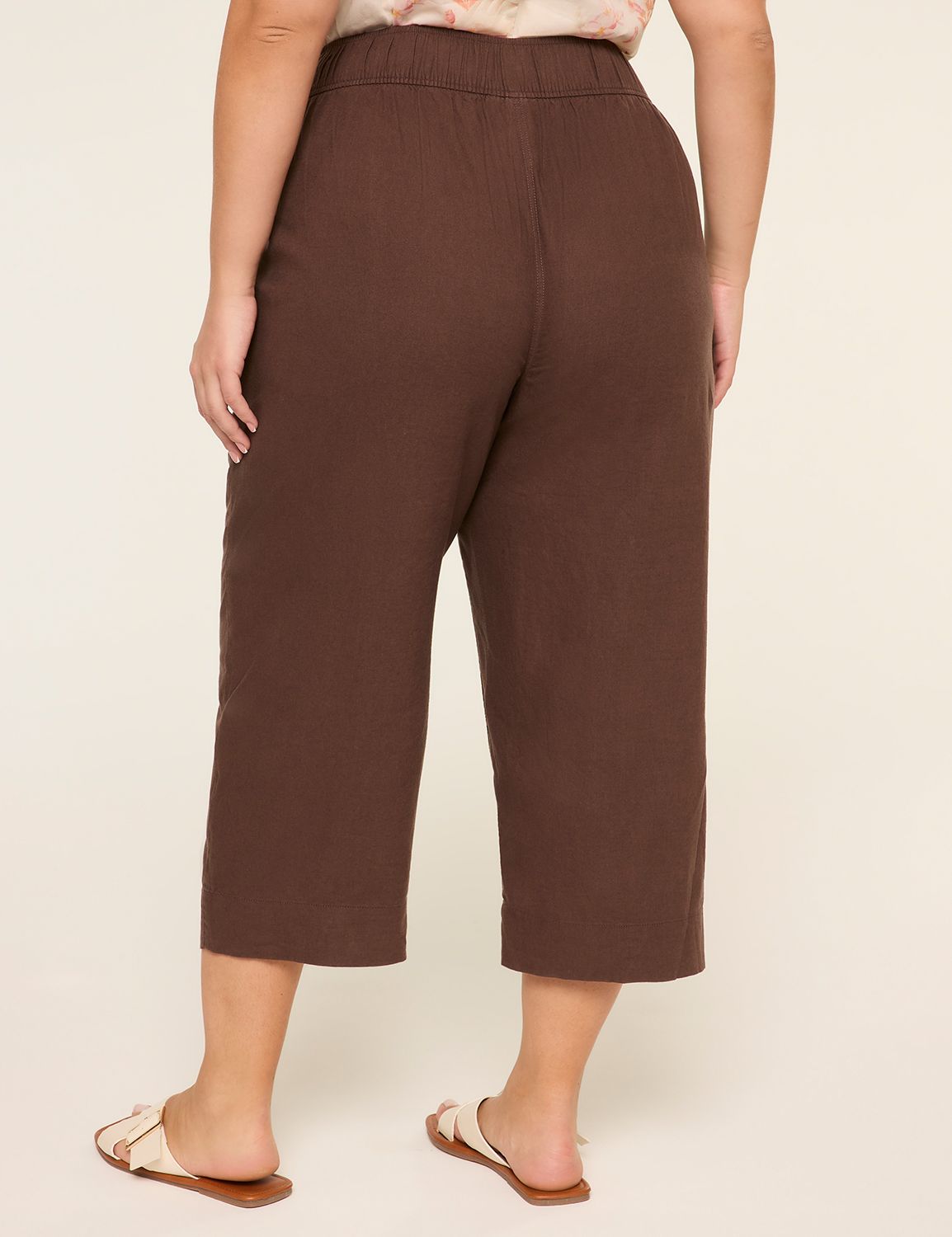 Linen Pull-On Straight Capri Pant