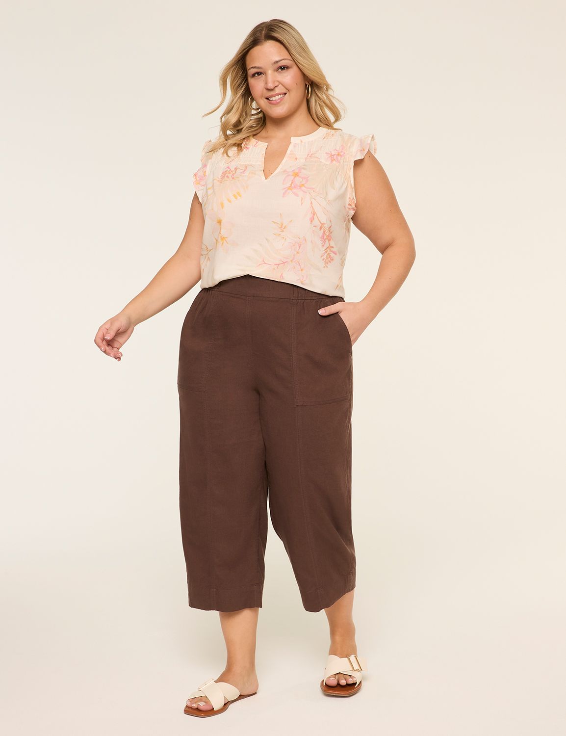 Pull-On Linen Mid Rise Capri Straig Product Image 3