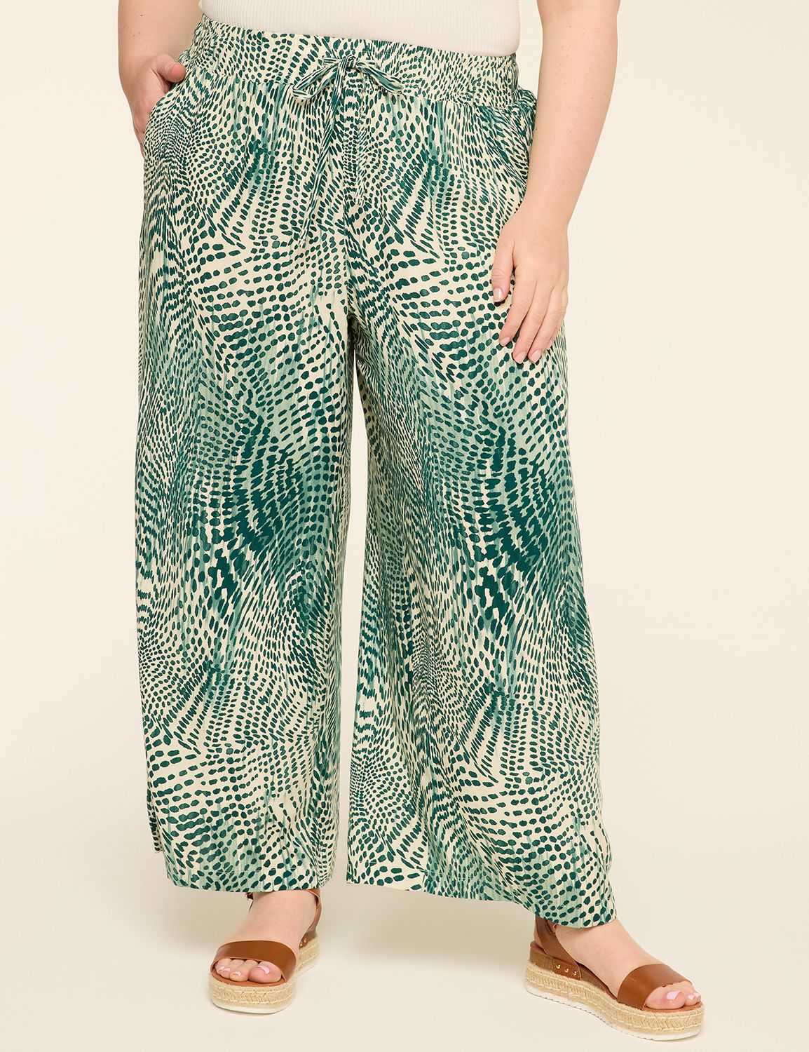 Pull-On Flowy Wide Leg Pant