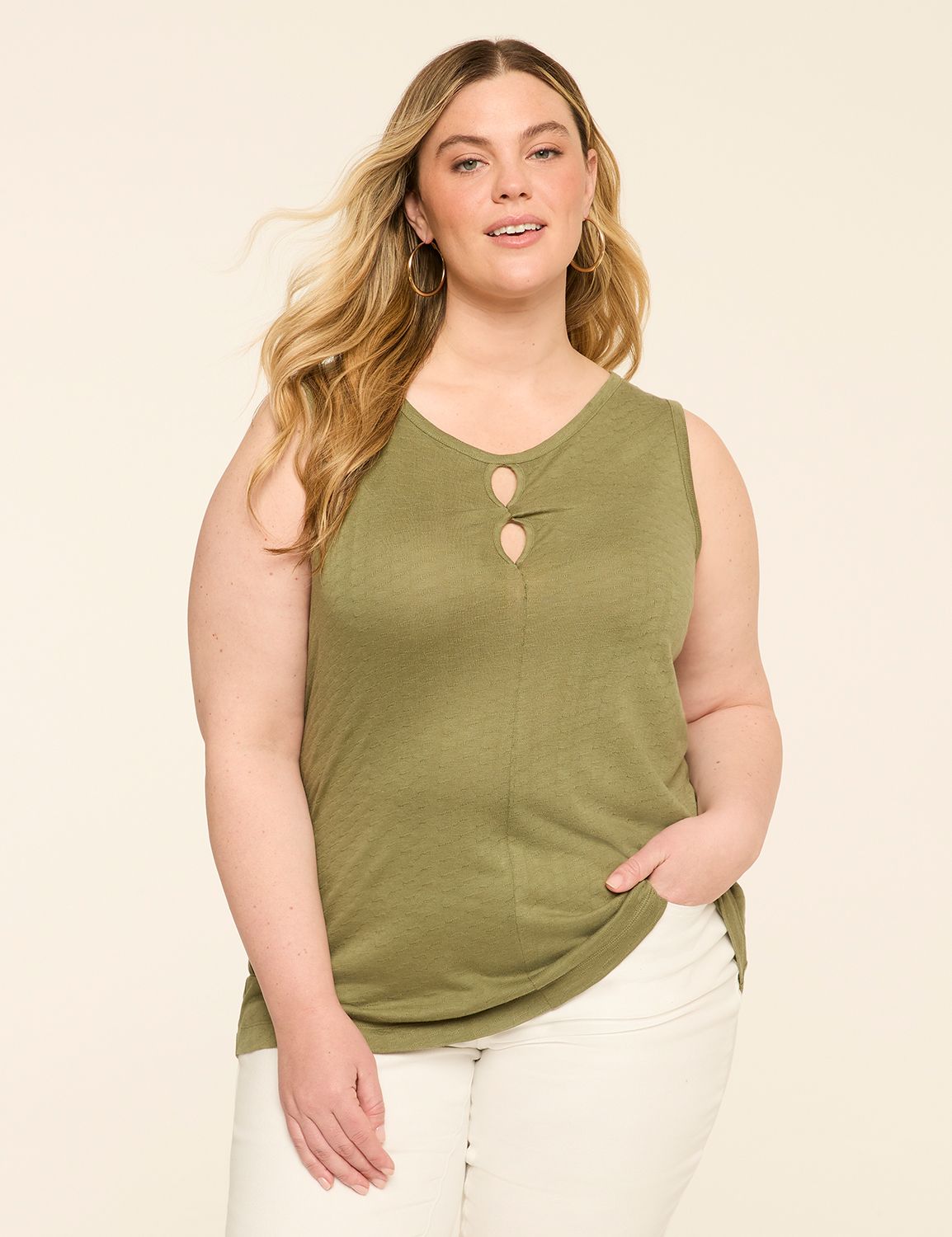Double Keyhole-Neck Tank