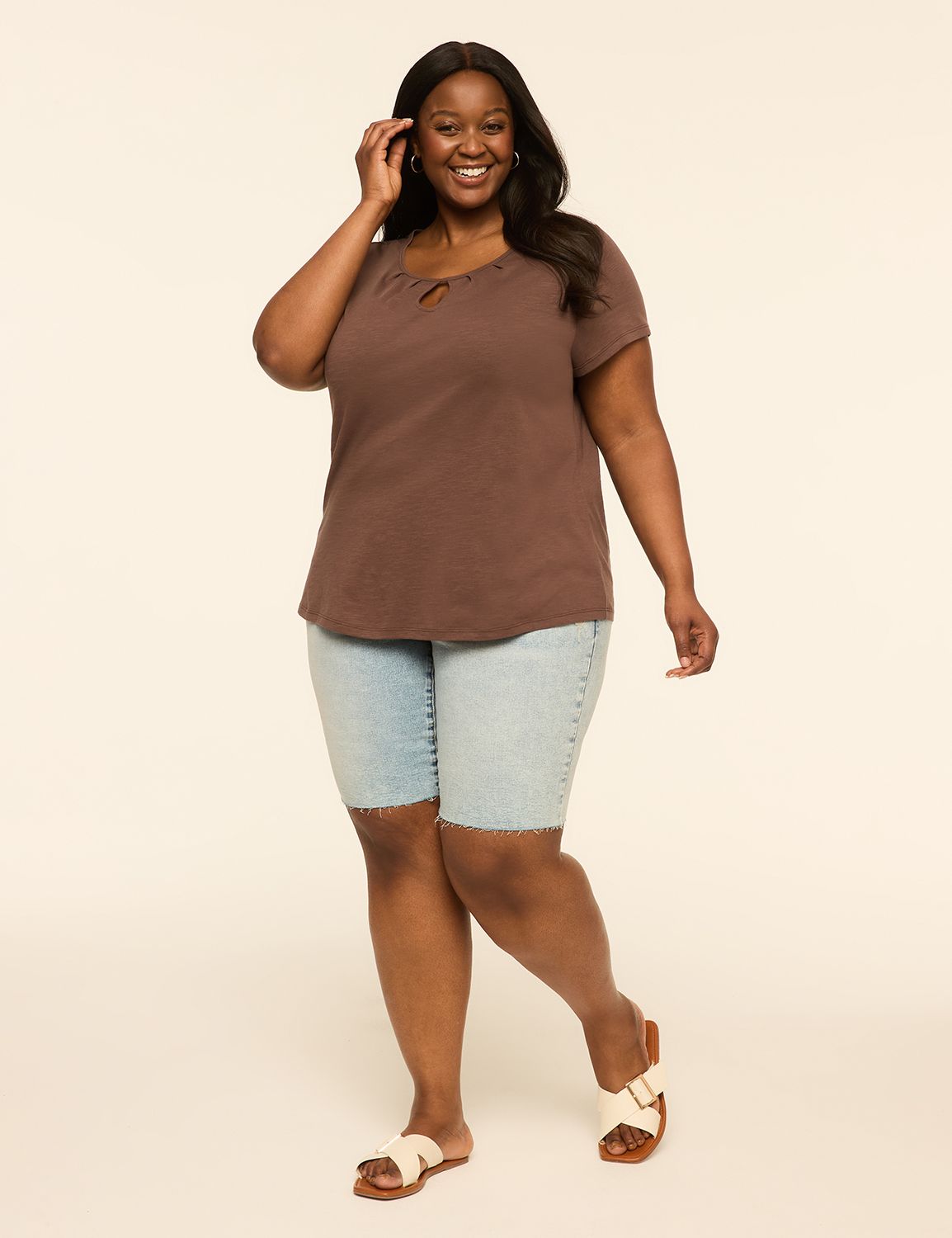 Short Sleeve Open Crew Keyhole Top Product Image 3