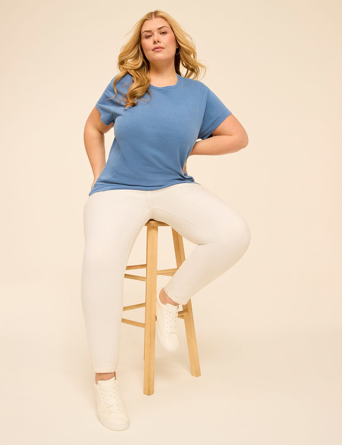 Short Sleeve Crew Neck Side Panel S Product Image 3